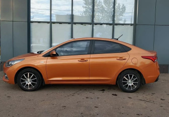 Подержанный автомобиль Hyundai Solaris Sedan 2019 года (4 фото)