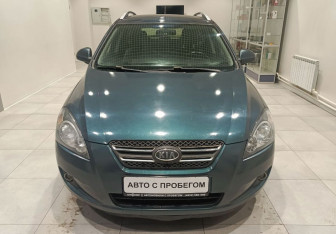 Подержанный автомобиль Kia Ceed Wagon 2008 года (2 фото)