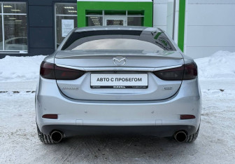 Подержанный автомобиль Mazda 6 Sedan 2016 года (6 фото)