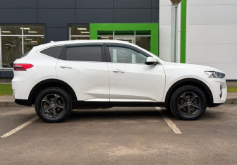 Подержанный автомобиль Haval F7 2019 года (4 фото)