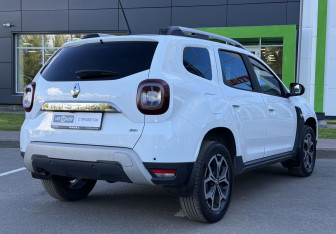 Подержанный автомобиль Renault Duster 2021 года (5 фото)