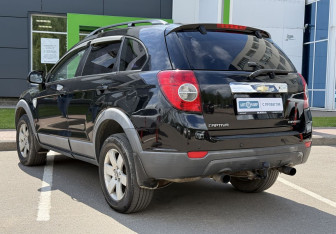 Подержанный автомобиль Chevrolet Captiva 2008 года (7 фото)