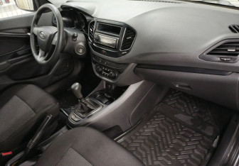 Подержанный автомобиль LADA (ВАЗ) Vesta Sedan 2017 года (10 фото)