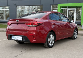 Подержанный автомобиль Kia Rio Sedan 2020 года (5 фото)