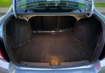 Подержанный автомобиль LADA (ВАЗ) Granta Sedan 2024 года (15 фото)