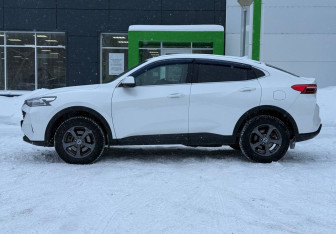 Подержанный автомобиль Haval F7x 2023 года (7 фото)