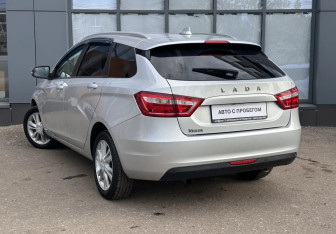 Подержанный автомобиль LADA (ВАЗ) Vesta Wagon 2018 года (5 фото)
