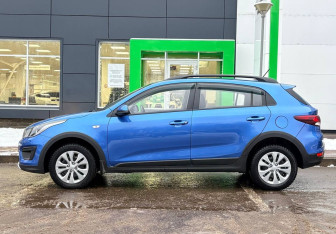 Подержанный автомобиль Kia Rio Hatchback 2020 года (8 фото)