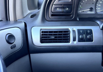 Подержанный автомобиль Chevrolet Rezzo 2008 года (12 фото)