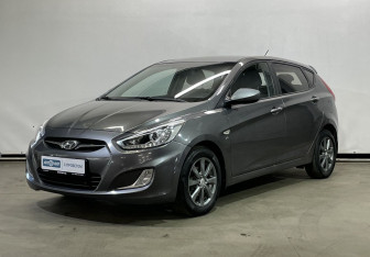 Подержанный автомобиль Hyundai Solaris Hatchback 2013 года (1 фото)