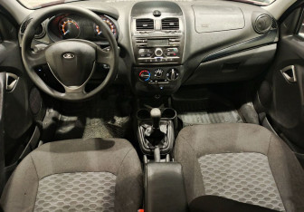 Подержанный автомобиль LADA (ВАЗ) Granta Sedan 2022 года (10 фото)