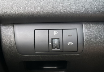 Подержанный автомобиль Kia Cerato Sedan 2010 года (16 фото)