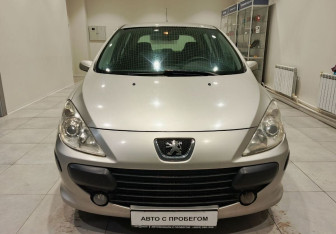 Подержанный автомобиль Peugeot 307 Hatchback 2007 года (2 фото)