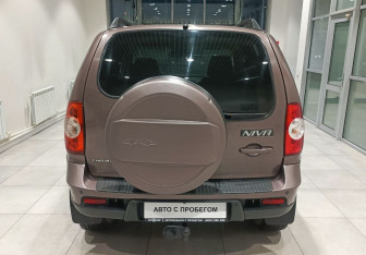 Подержанный автомобиль Chevrolet Niva 2018 года (7 фото)