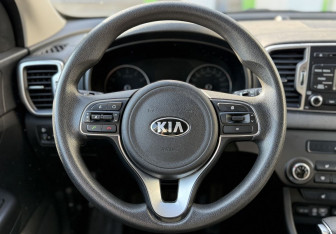 Подержанный автомобиль Kia Sportage 2018 года (12 фото)