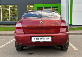 Подержанный автомобиль Renault Megane Sedan 2007 года (6 фото)