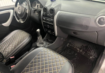 Подержанный автомобиль LADA (ВАЗ) Largus Wagon 2013 года (11 фото)