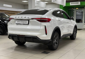 Подержанный автомобиль Haval F7x 2022 года (5 фото)