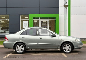 Подержанный автомобиль Nissan Almera Classic 2007 года (4 фото)