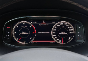 Подержанный автомобиль SEAT Ateca 2019 года (13 фото)