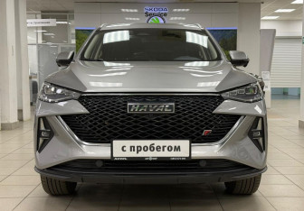 Подержанный автомобиль Haval F7 2022 года (2 фото)
