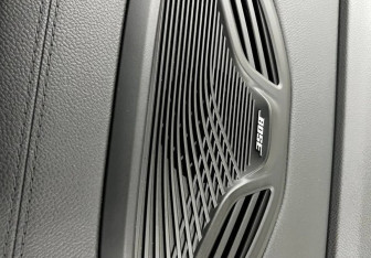 Подержанный автомобиль Geely Monjaro 2024 года (16 фото)