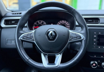 Подержанный автомобиль Renault Arkana 2020 года (17 фото)