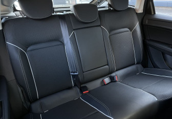 Подержанный автомобиль Renault Arkana 2019 года (10 фото)