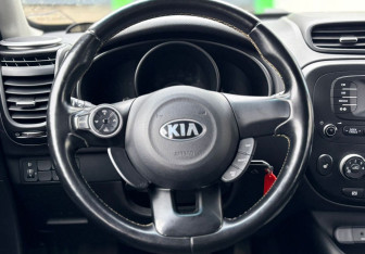 Подержанный автомобиль Kia Soul 2014 года (12 фото)