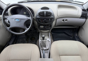 Подержанный автомобиль LADA (ВАЗ) Kalina Wagon 2012 года (9 фото)