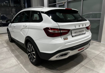 Подержанный автомобиль LADA (ВАЗ) Vesta Wagon 2024 года (7 фото)