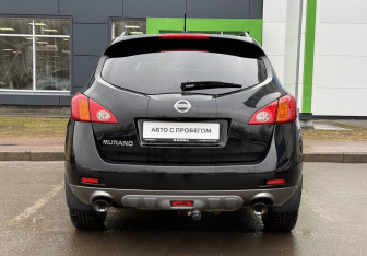 Подержанный автомобиль Nissan Murano Suv 2010 года (6 фото)