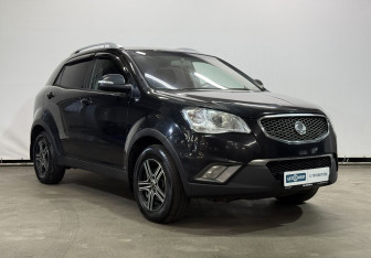 Подержанный автомобиль SsangYong Actyon 2011 года (3 фото)