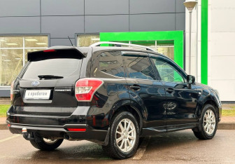 Подержанный автомобиль Subaru Forester Suv 2013 года (4 фото)