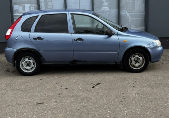 Подержанный автомобиль LADA (ВАЗ) Kalina Hatchback 2007 года (4 фото)