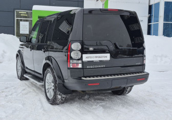 Подержанный автомобиль Land Rover Discovery 2014 года (6 фото)