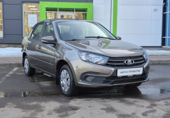 Подержанный автомобиль LADA (ВАЗ) Granta Sedan 2024 года (3 фото)