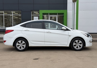 Подержанный автомобиль Hyundai Solaris Sedan 2016 года (4 фото)