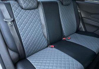 Подержанный автомобиль Chevrolet Cobalt Sedan 2013 года (11 фото)