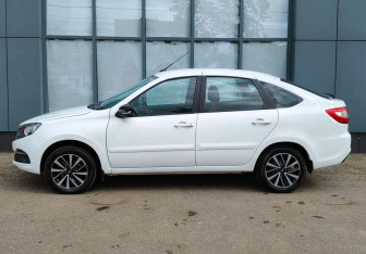 Подержанный автомобиль LADA (ВАЗ) Granta Liftback 2025 года (5 фото)