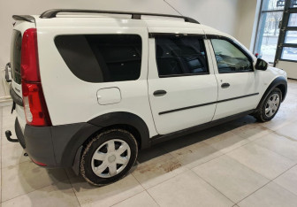 Подержанный автомобиль LADA (ВАЗ) Largus Wagon 2017 года (5 фото)