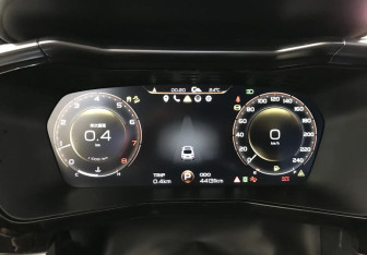 Подержанный автомобиль Geely Tugella 2022 года (11 фото)