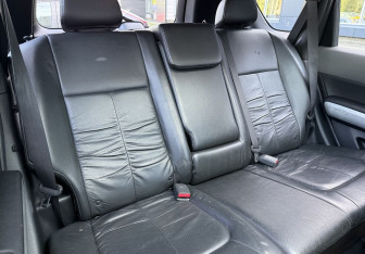 Подержанный автомобиль Nissan X-Trail 2008 года (11 фото)
