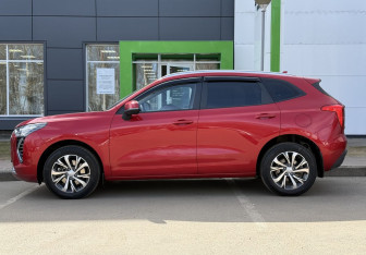 Подержанный автомобиль Haval Jolion 2023 года (8 фото)