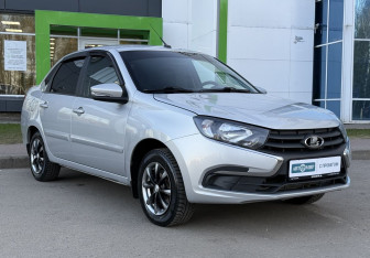 Подержанный автомобиль LADA (ВАЗ) Granta Sedan 2020 года (3 фото)