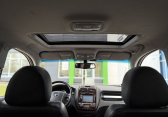 Подержанный автомобиль Kia Sportage 2006 года (13 фото)