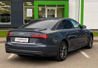 Подержанный автомобиль Audi A6 Sedan 2015 года (4 фото)