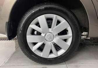 Подержанный автомобиль LADA (ВАЗ) Granta Wagon 2020 года (9 фото)