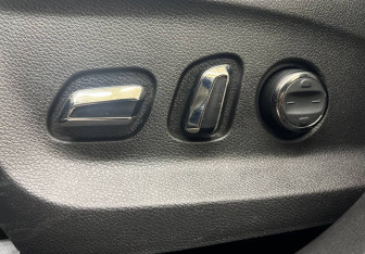 Подержанный автомобиль Exeed TXL 2022 года (17 фото)