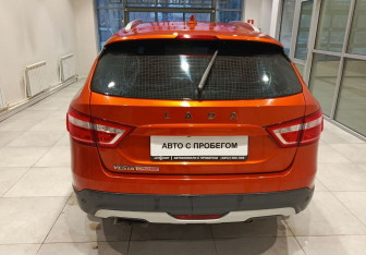 Подержанный автомобиль LADA (ВАЗ) Vesta Wagon 2021 года (7 фото)